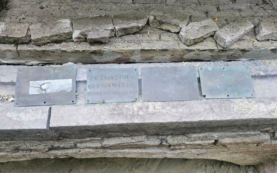 Vervolg van de restauratie: bijzondere vondsten en sporen van strijd